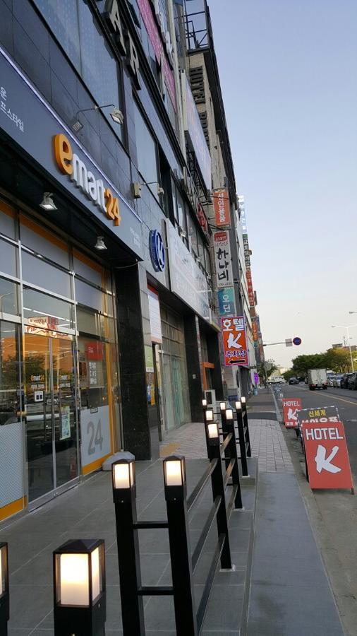 Gimhae Business Hotel K Екстериор снимка